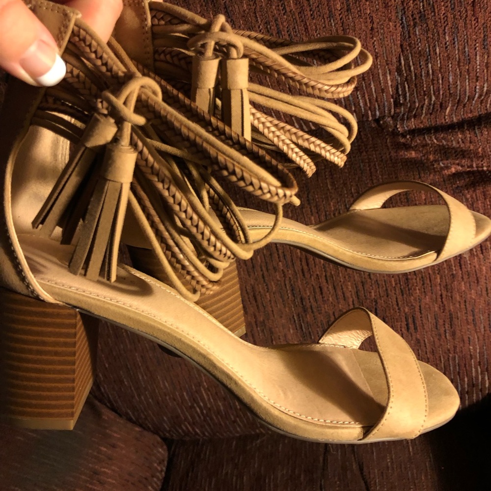 Strappy Tassel Nude Chunky Heels *New*